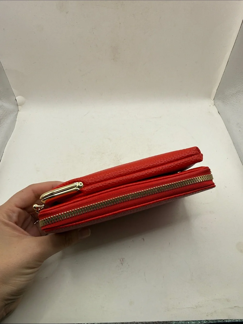 NWOT Carr Ken Crossbody Purse Bag Wallet Clutch Phone Red Kiss Lock Convertible - Picture 10 of 13